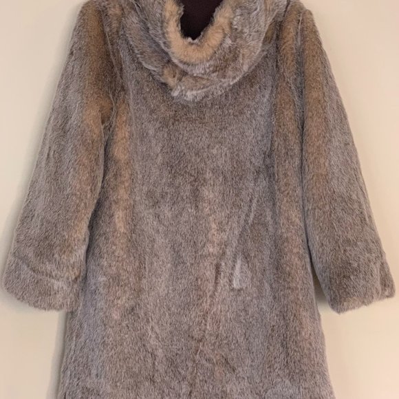 Nuage Light Brown/Brown Reversible Faux Fur Coat - Picture 4 of 6